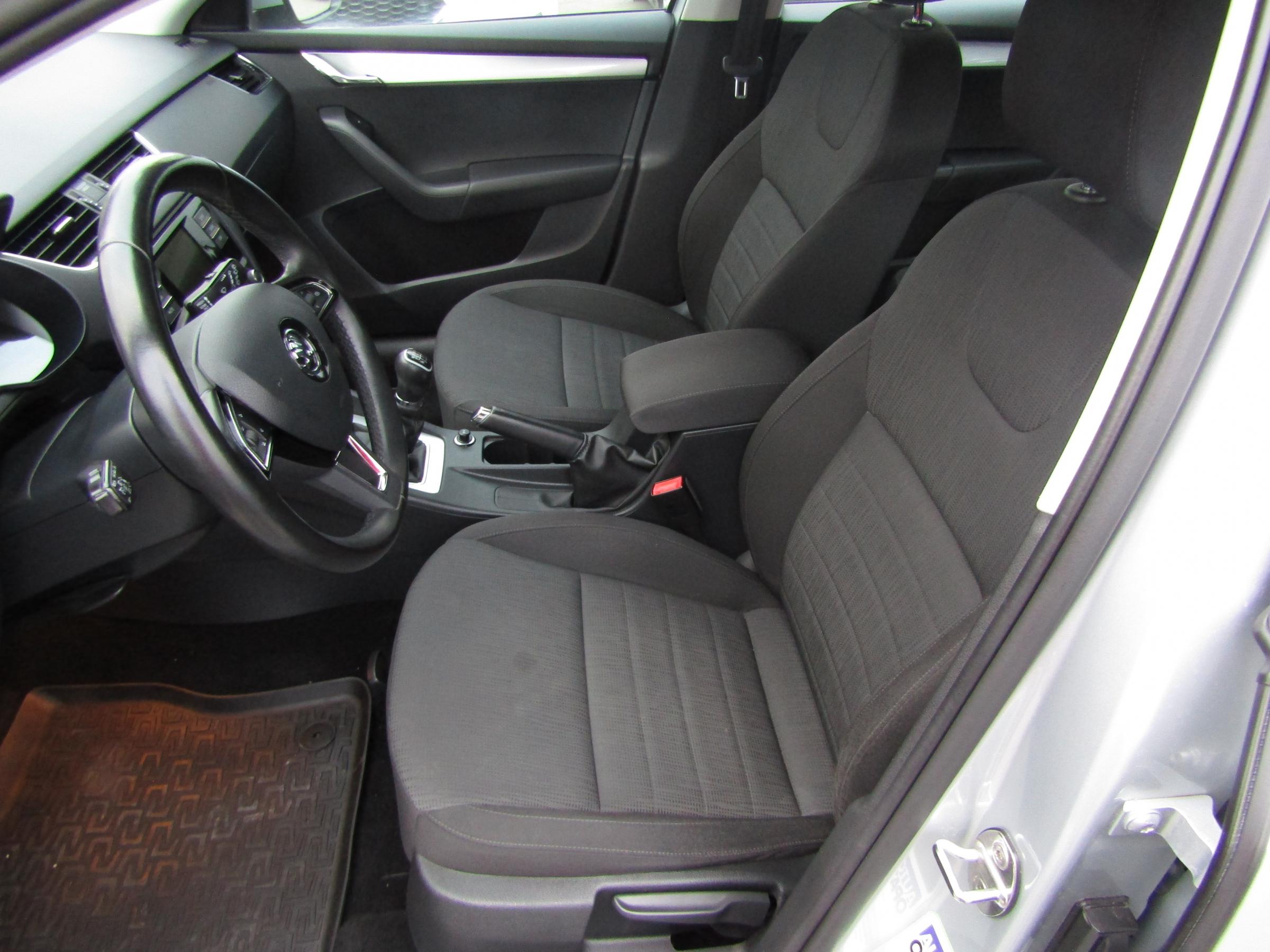 Škoda Octavia III, 2015 - pohled č. 10