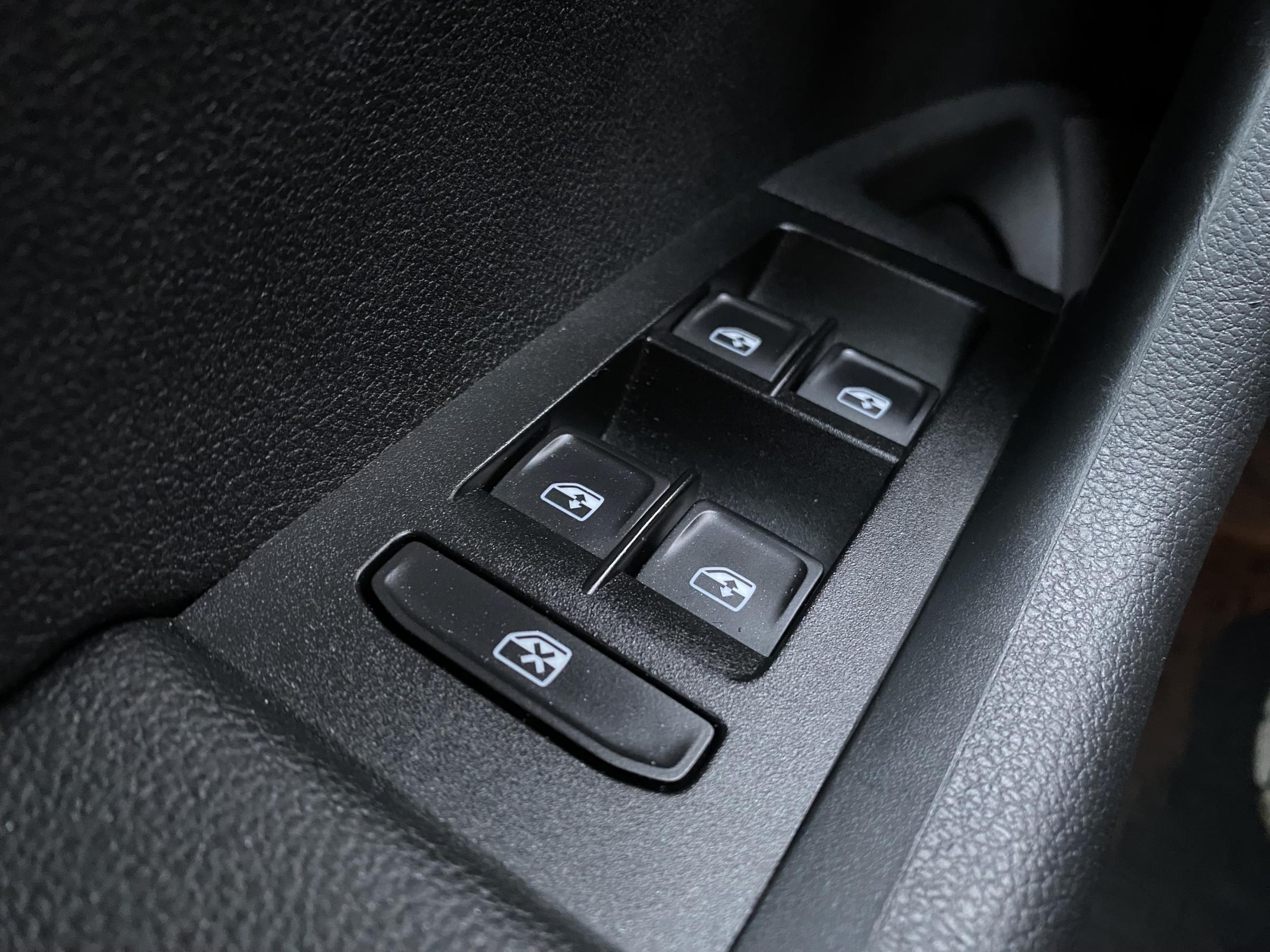 Škoda Octavia III, 2015 - pohled č. 12