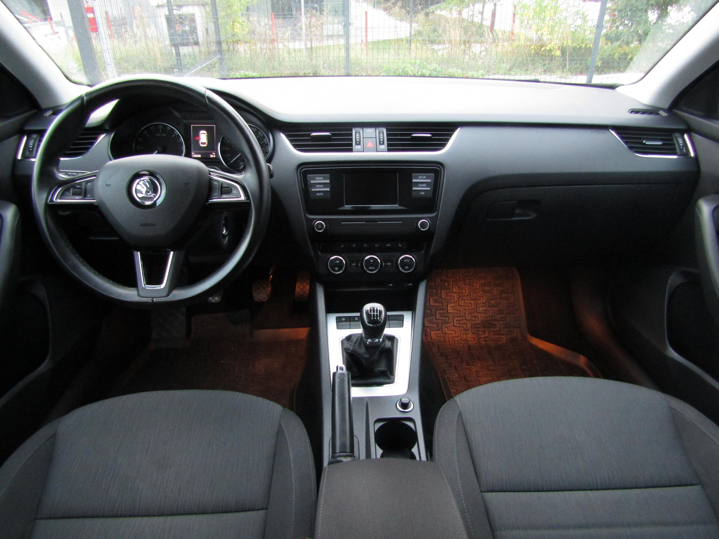 Škoda Octavia III, 2015 - pohled č. 8