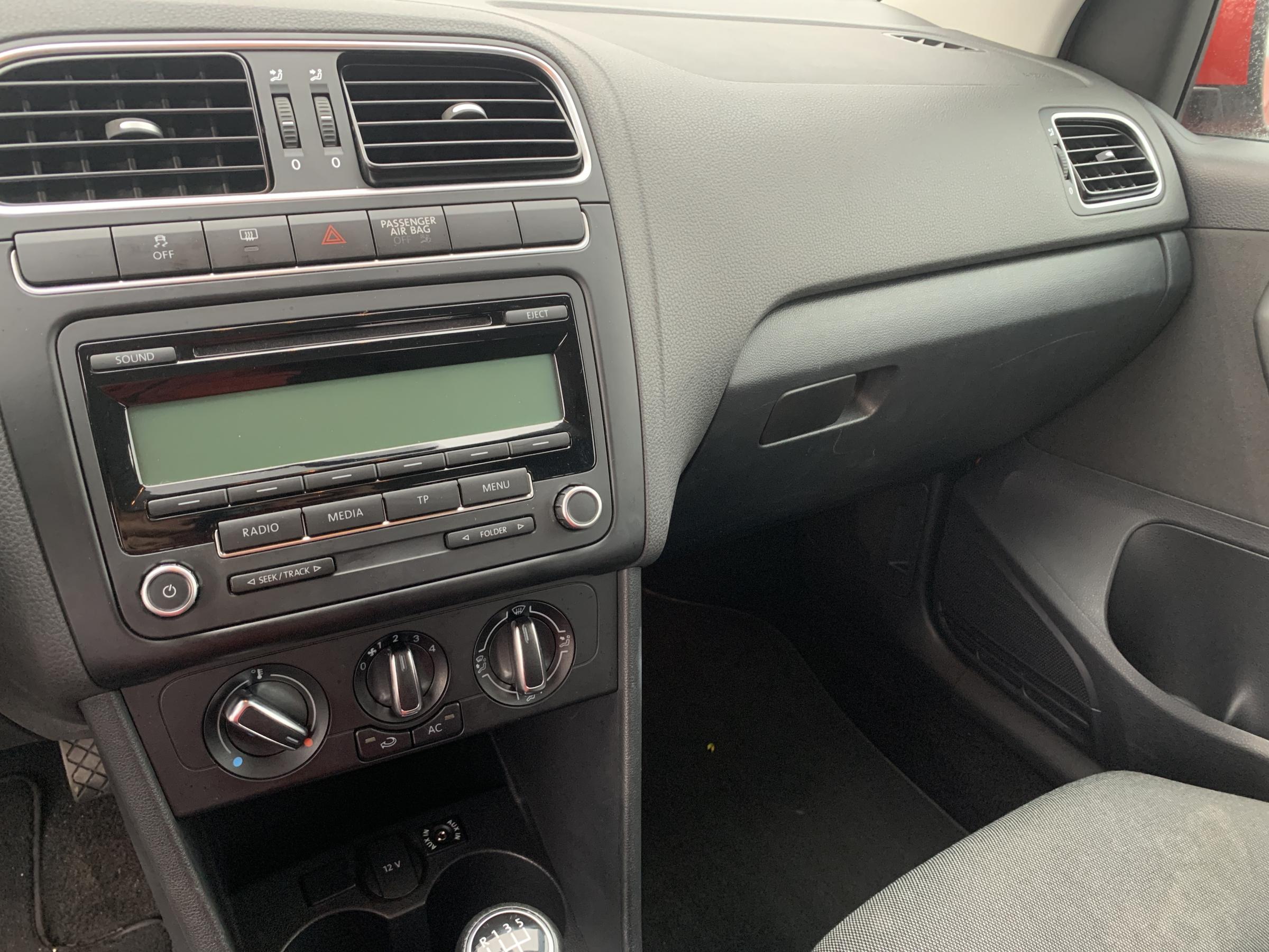 Volkswagen Polo, 2011 - pohled č. 14