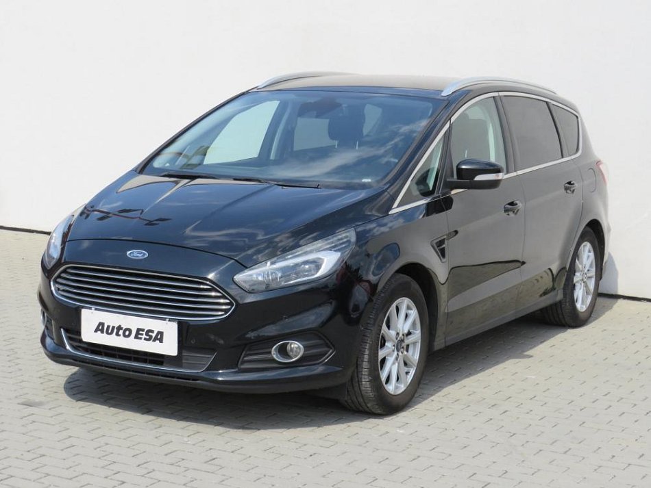 Ford S-MAX 2.0TDCi  4x4, 7míst