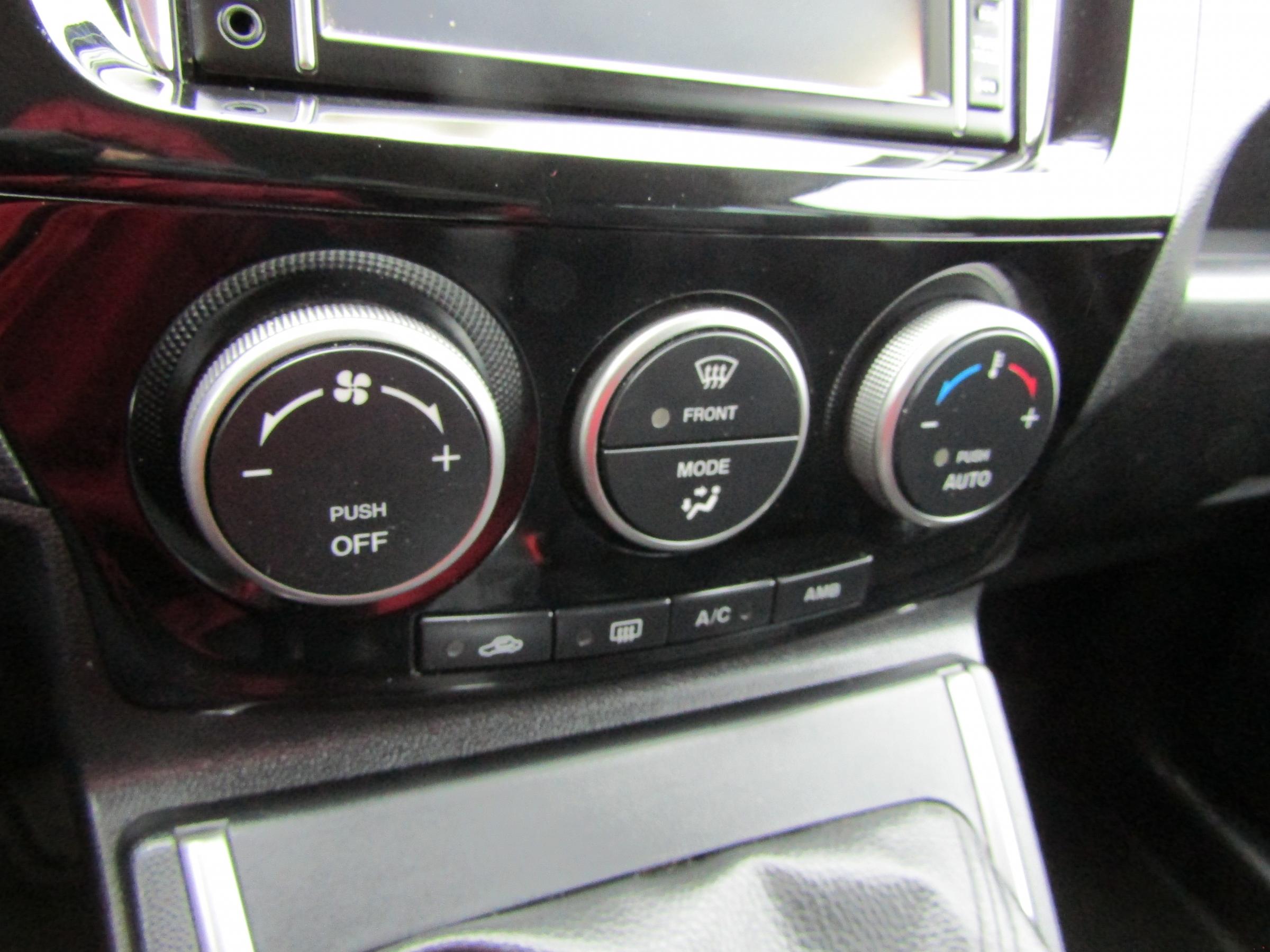 Mazda 5, 2012 - pohled č. 12