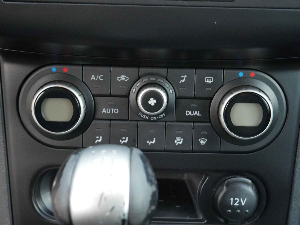 Nissan Qashqai 1.6i 
