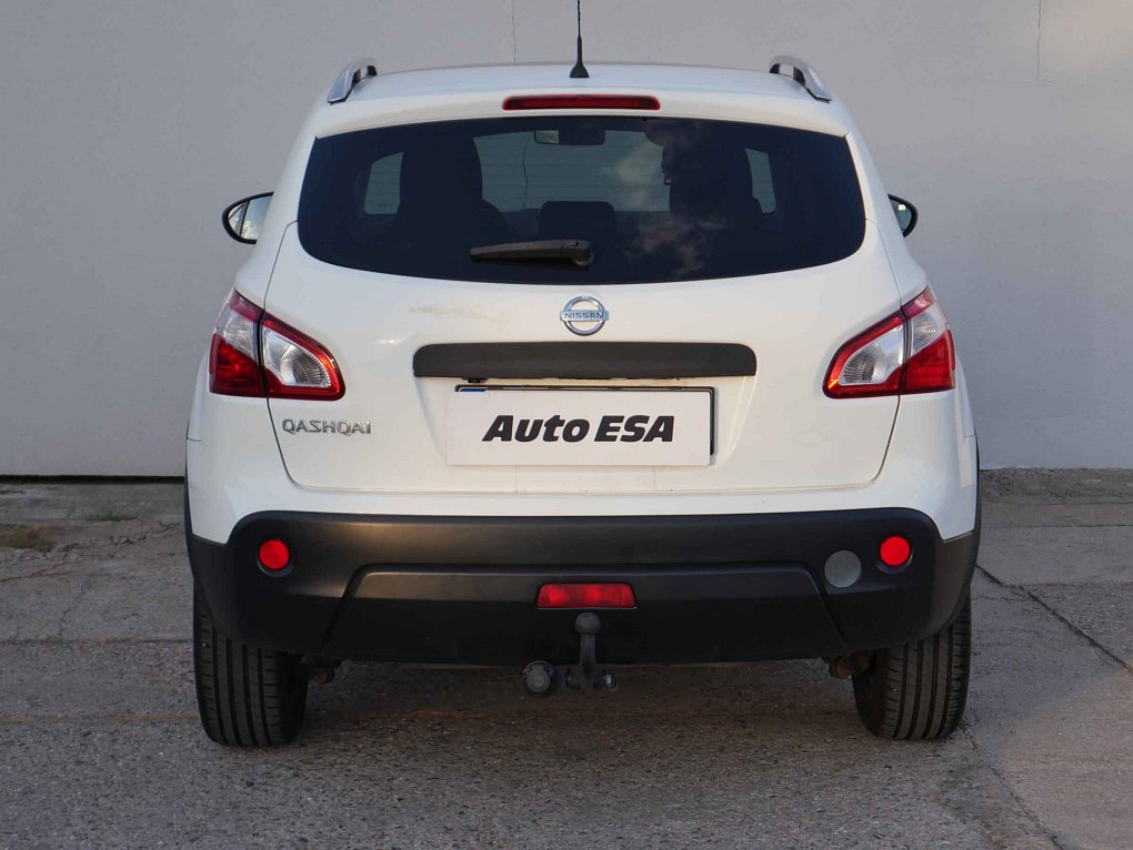 Nissan Qashqai 1.6i 