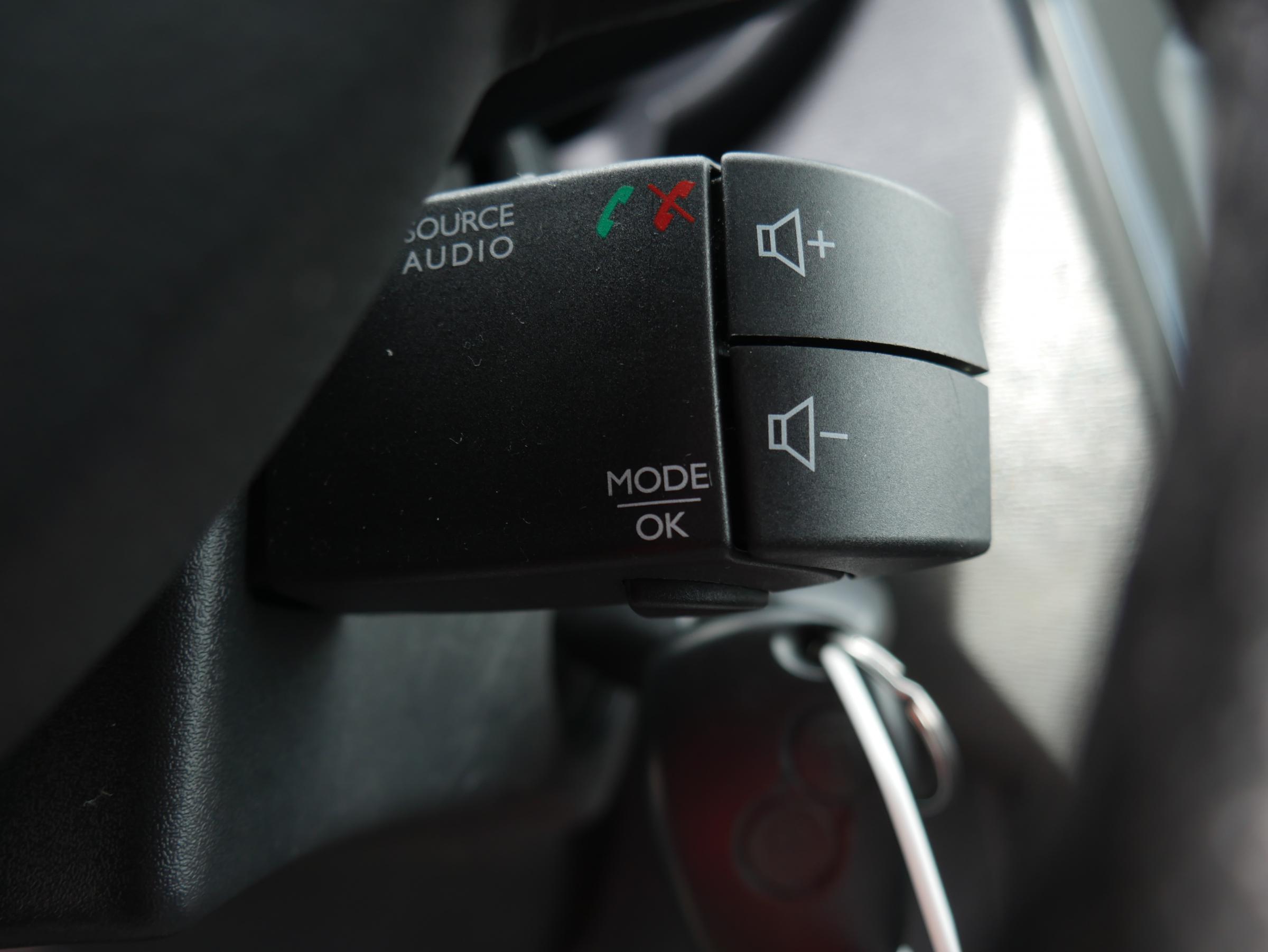 Dacia Lodgy, 2015 - pohled č. 16