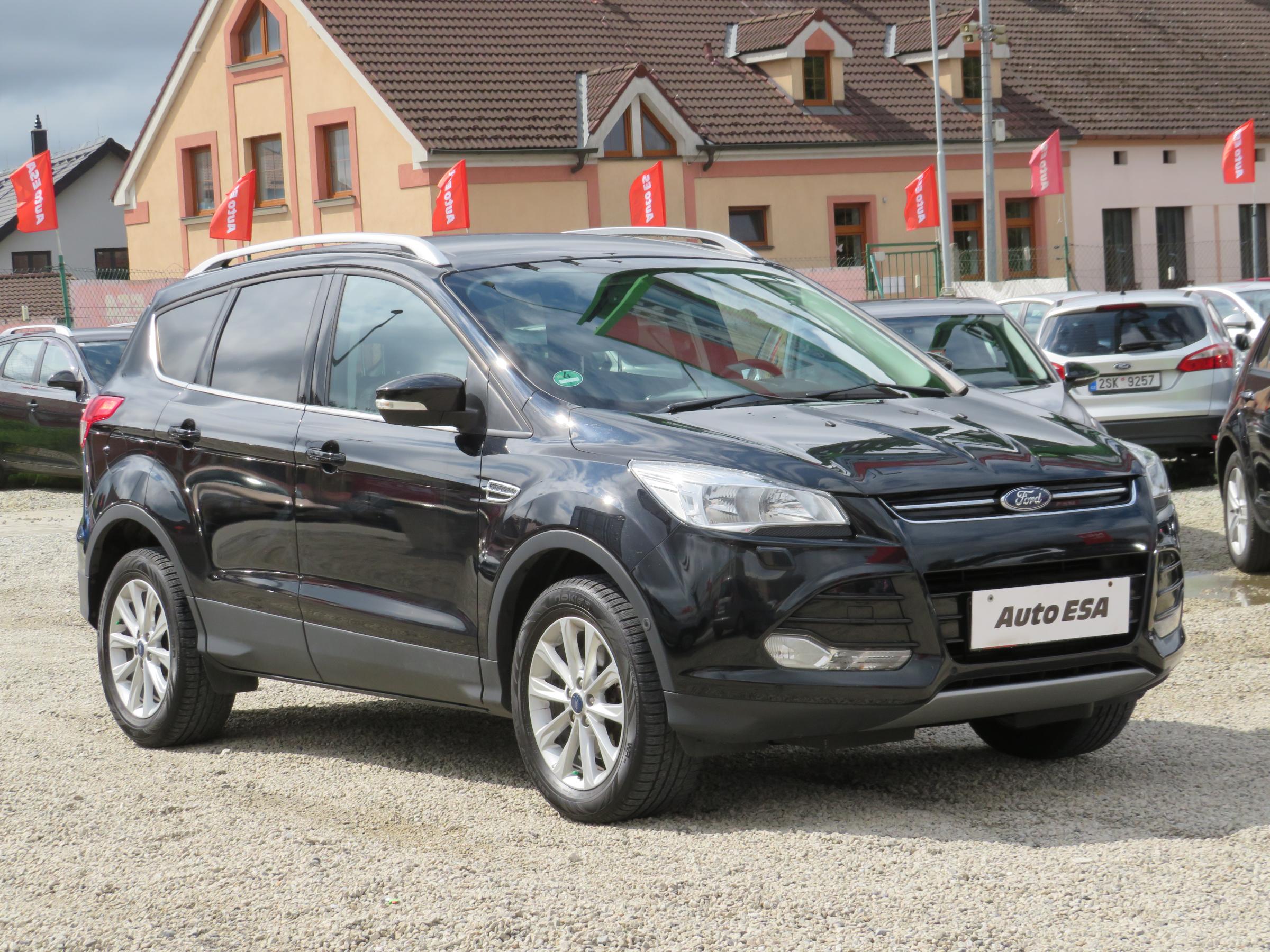 Ford Kuga, 2015 - celkový pohled