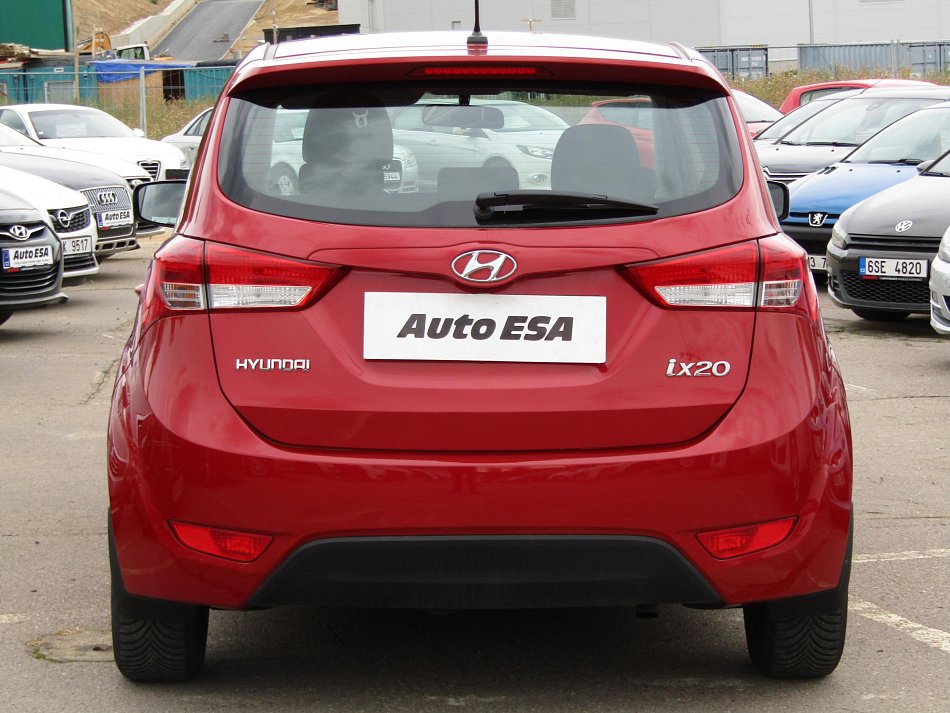 Hyundai Ix20 1.4i 