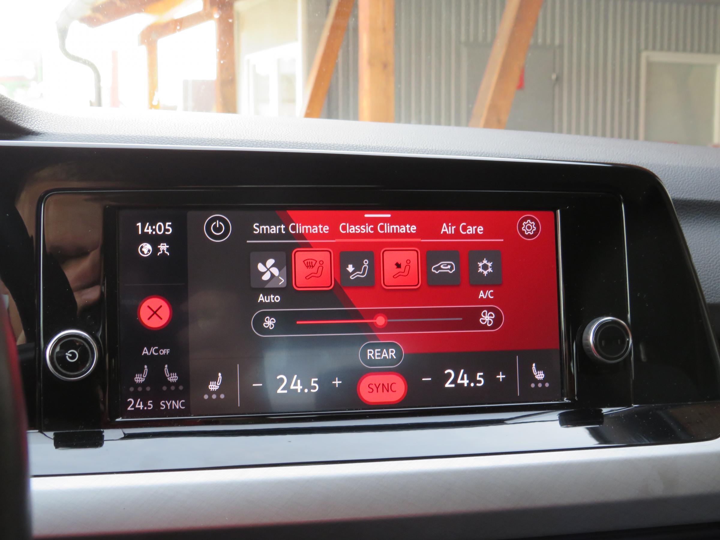 Volkswagen Golf, 2021 - pohled č. 20