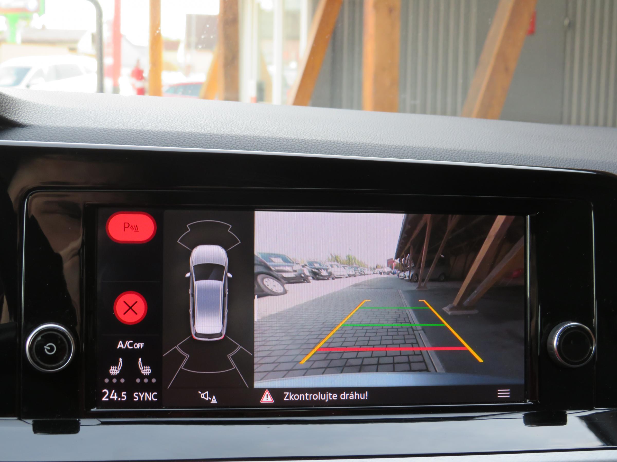 Volkswagen Golf, 2021 - pohled č. 27