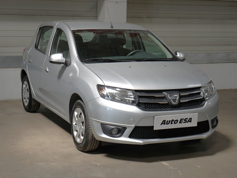 Dacia Sandero 1.2i 