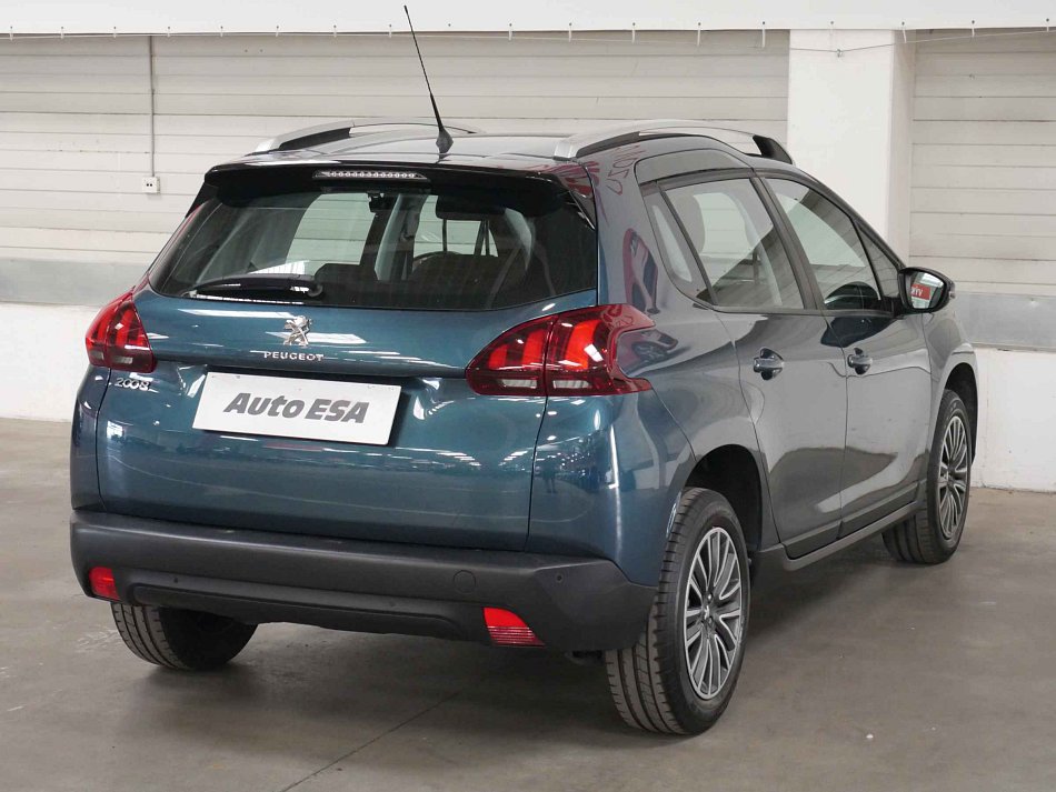 Peugeot 2008 1.2 