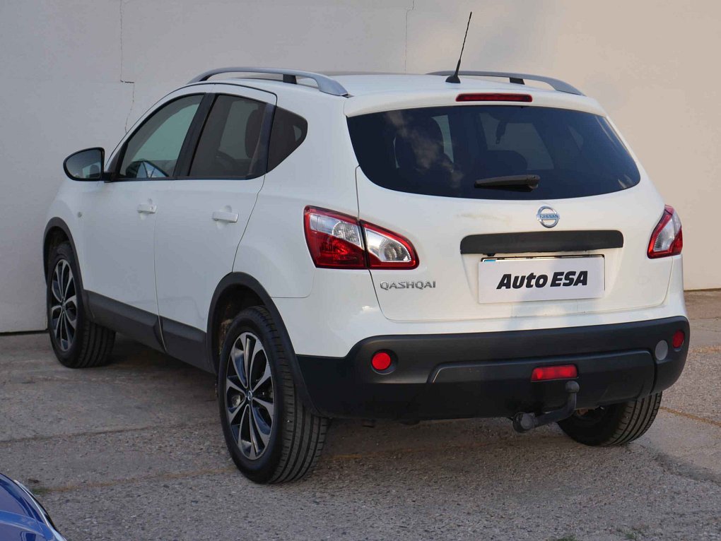 Nissan Qashqai 1.6i 