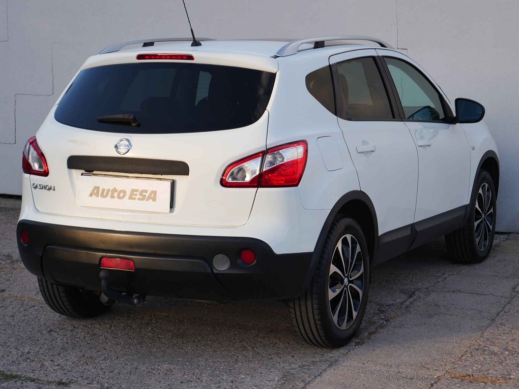 Nissan Qashqai 1.6i 