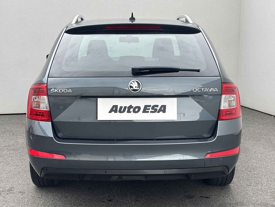 Škoda Octavia III 2.0 TDi Ambition