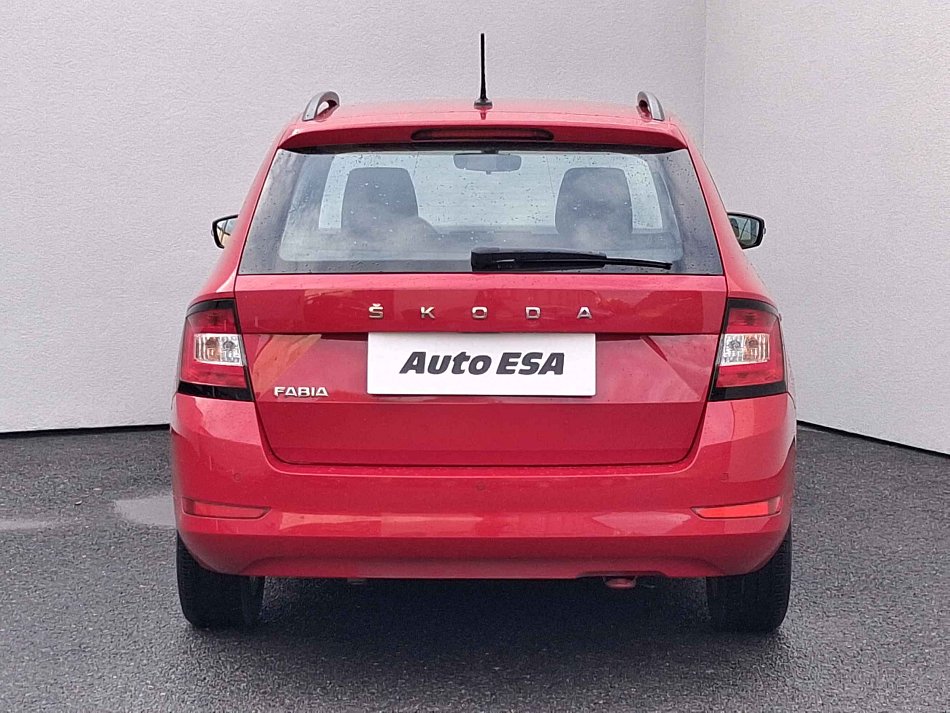 Škoda Fabia III 1.0 TSi Ambition