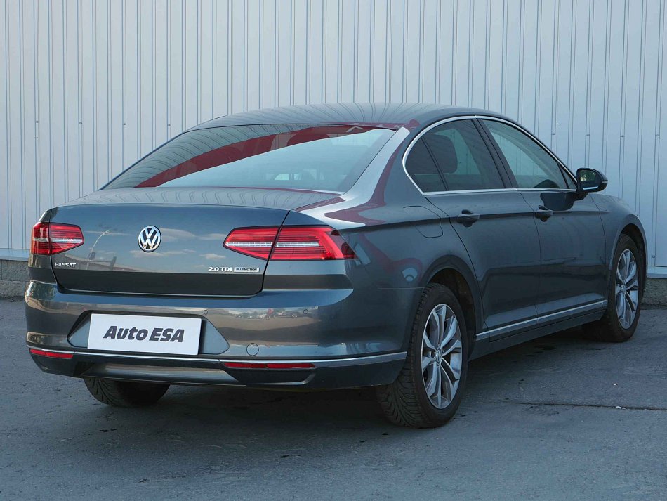 Volkswagen Passat 2.0 TDi Highline