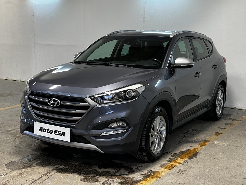 Hyundai Tucson 1.7 CRDi Trikolor