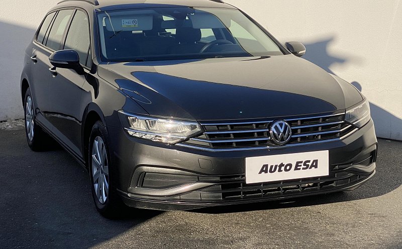 Volkswagen Passat 2.0 TDi Trendline