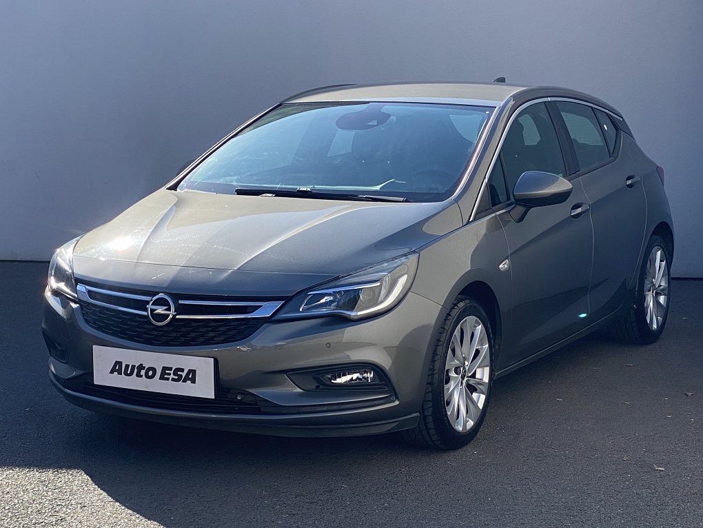 Opel Astra 1.0T Edition