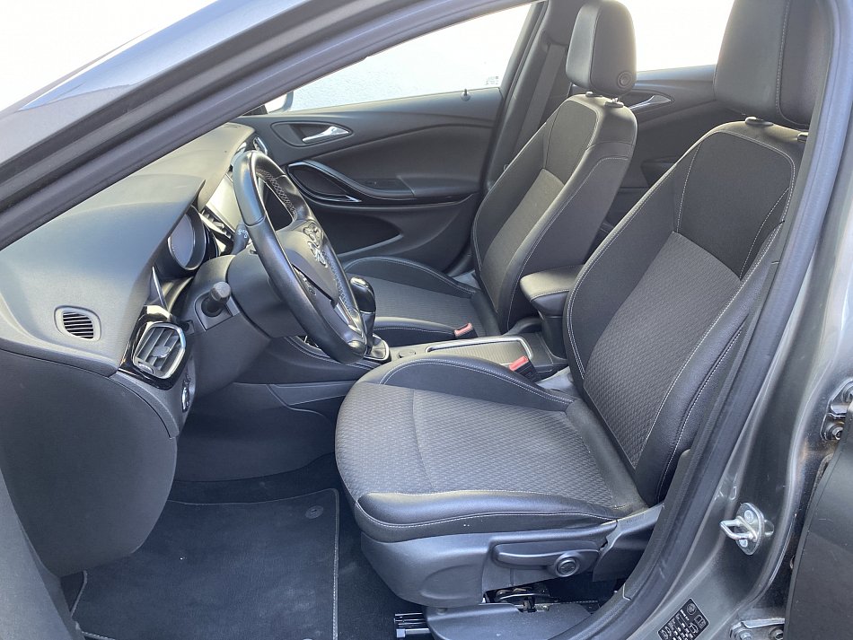 Opel Astra 1.0T Edition