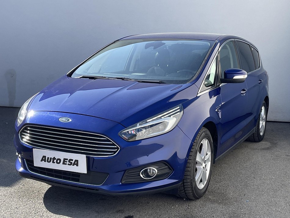 Ford S-MAX 2.0TDCi  4x4, 7míst