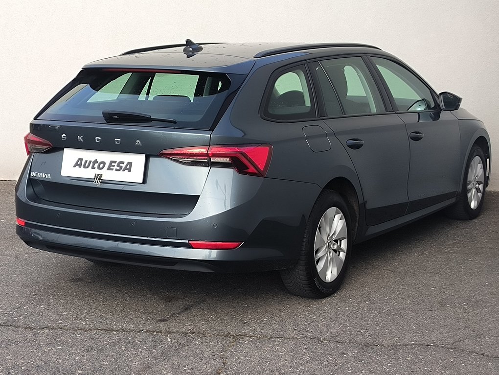 Škoda Octavia IV 2.0 TDi 