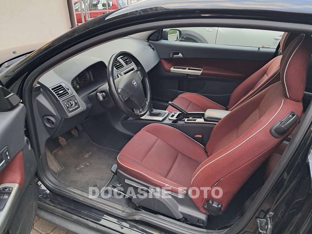 Volvo C30 1.6D 
