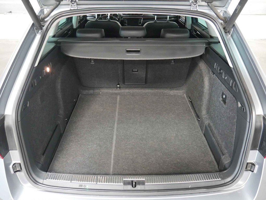 Škoda Superb III 2.0 TDi L&K 4x4