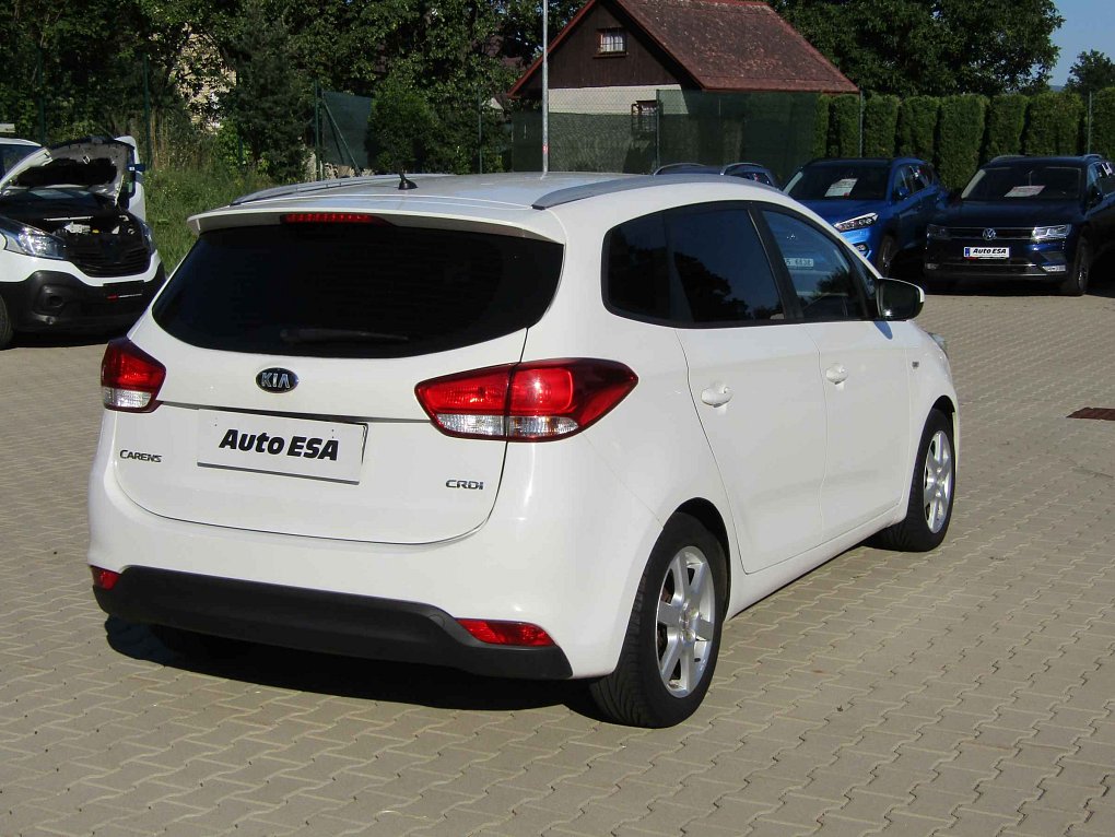 Kia Carens 1.7 CRDi 
