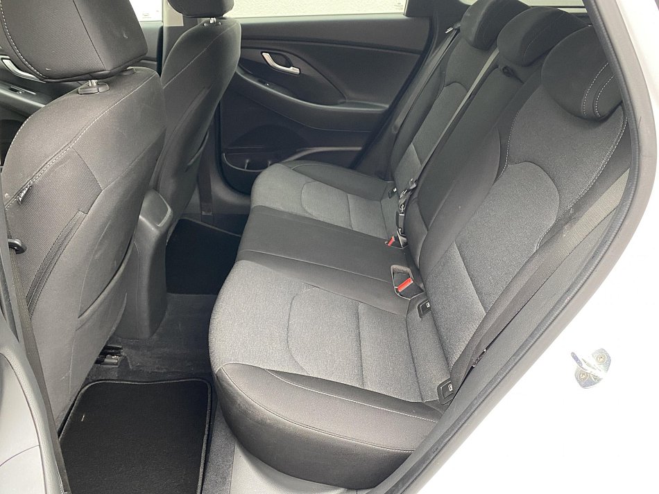 Hyundai I30 1.5 DPi Smart