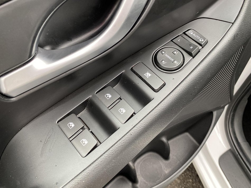 Hyundai I30 1.5 DPi Smart