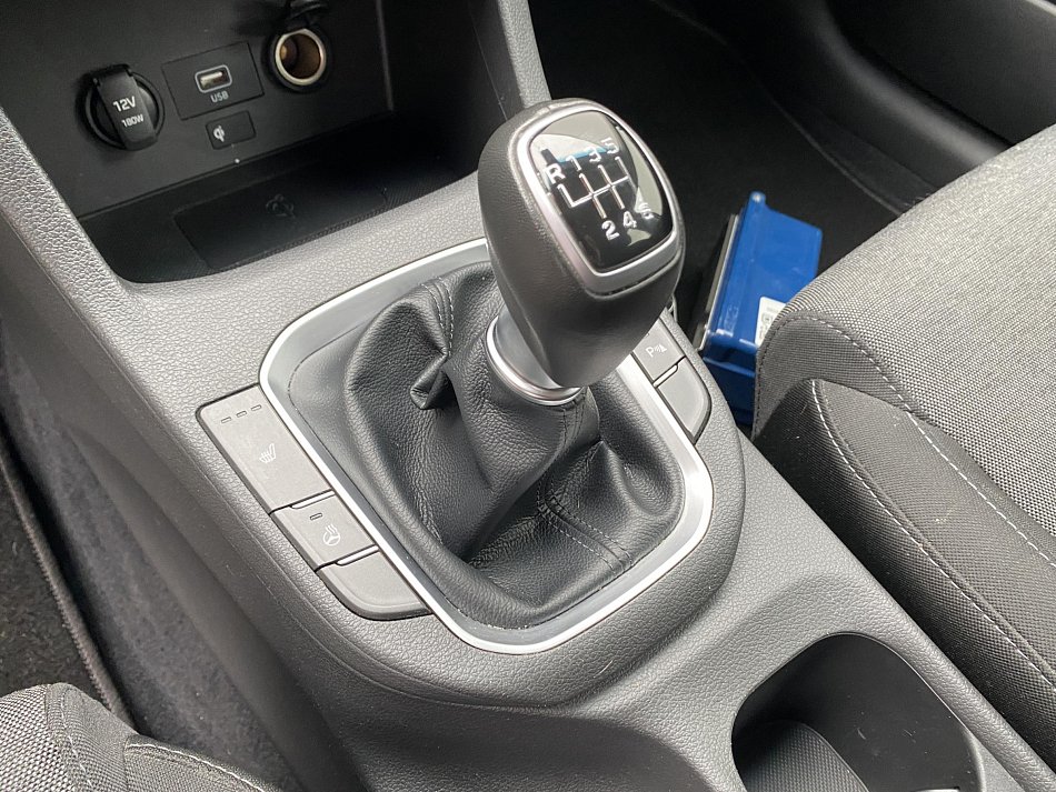 Hyundai I30 1.5 DPi Smart