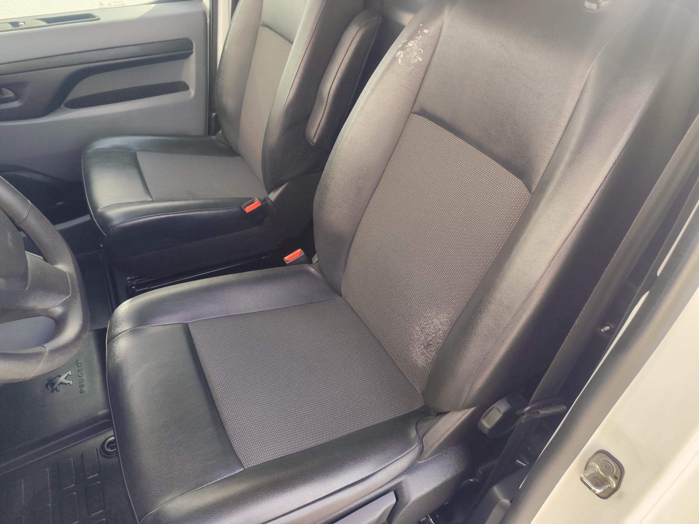 Peugeot Expert, 2022 - pohled č. 12