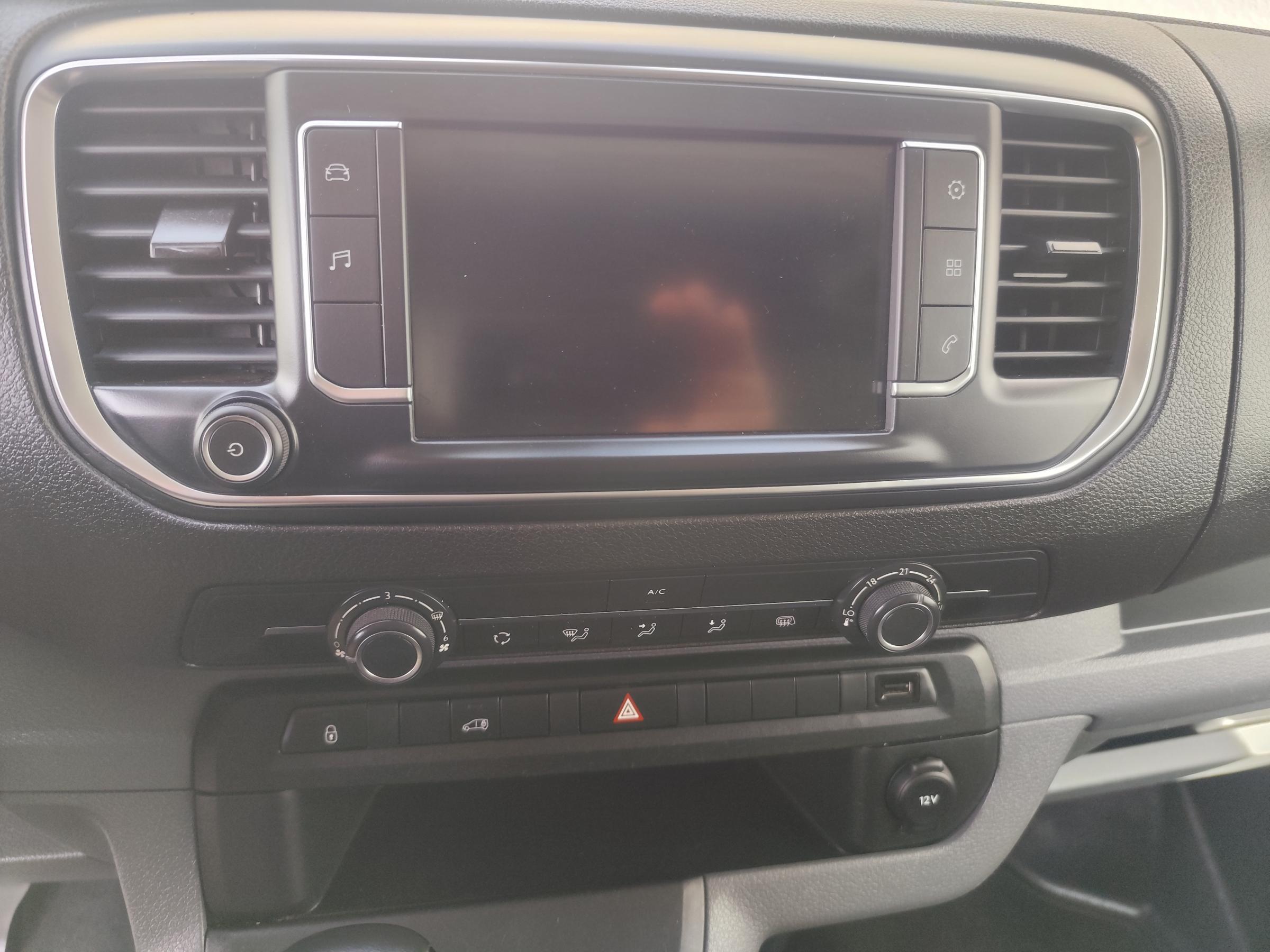 Peugeot Expert, 2022 - pohled č. 14