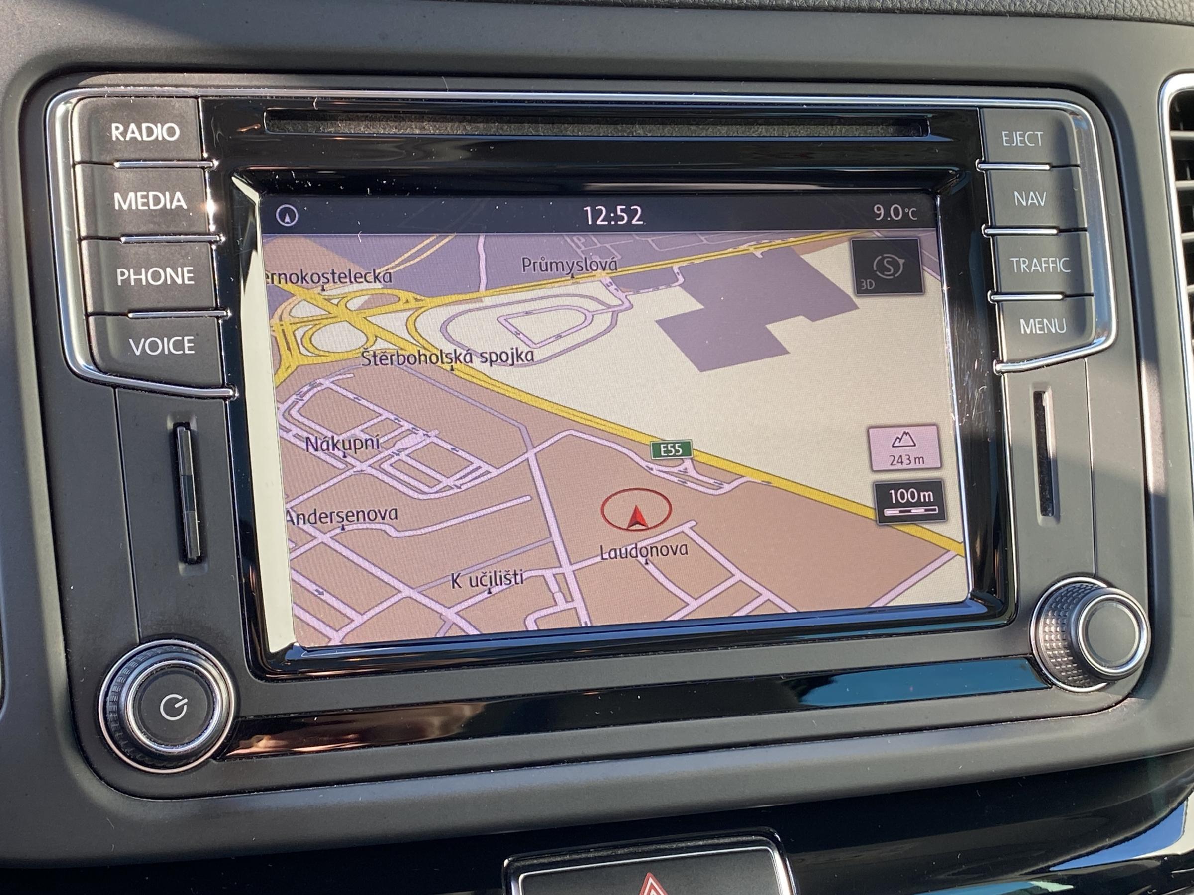 Volkswagen Sharan, 2016 - pohled č. 18