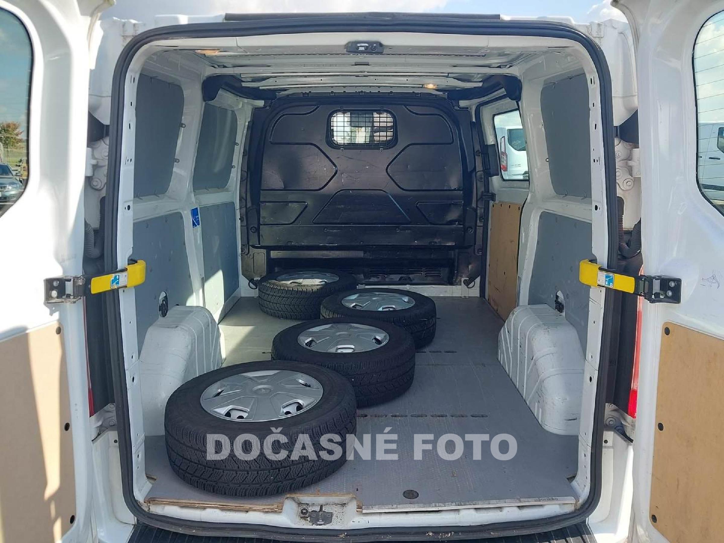 Ford Transit Custom, 2019 - pohled č. 5