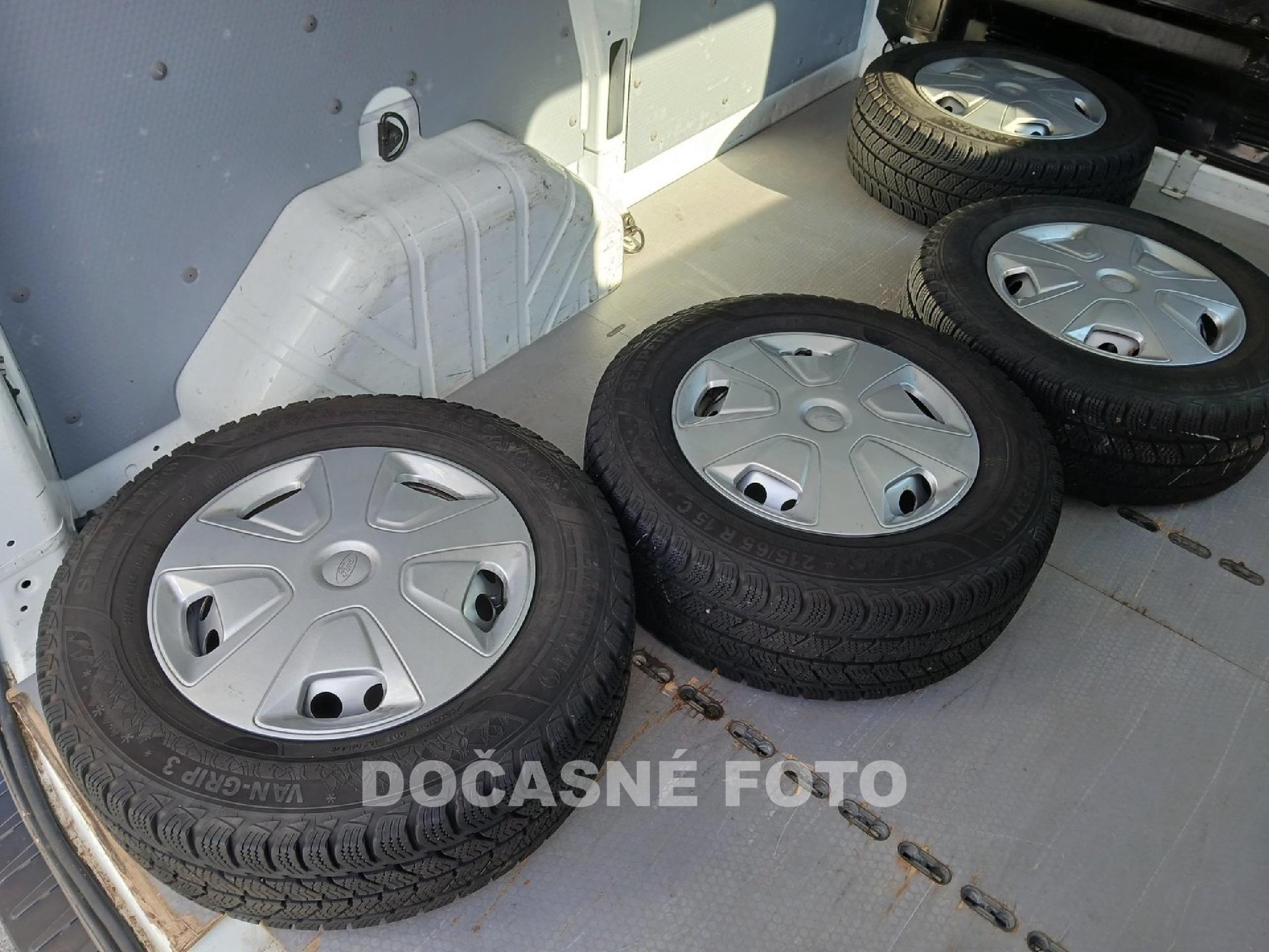 Ford Transit Custom, 2019 - pohled č. 6