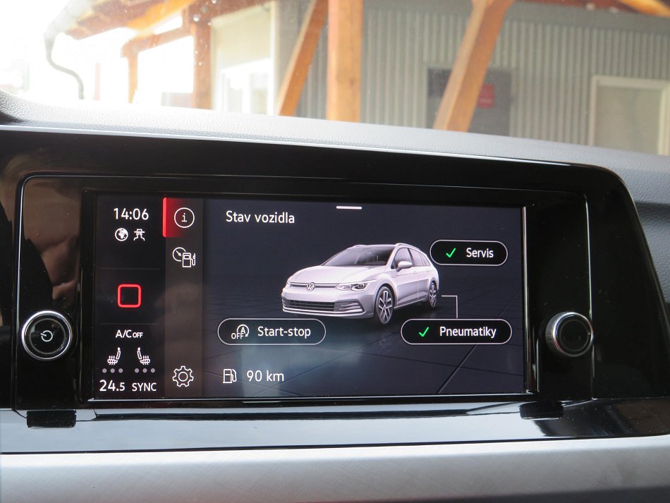 Volkswagen Golf 1.0 TSI 