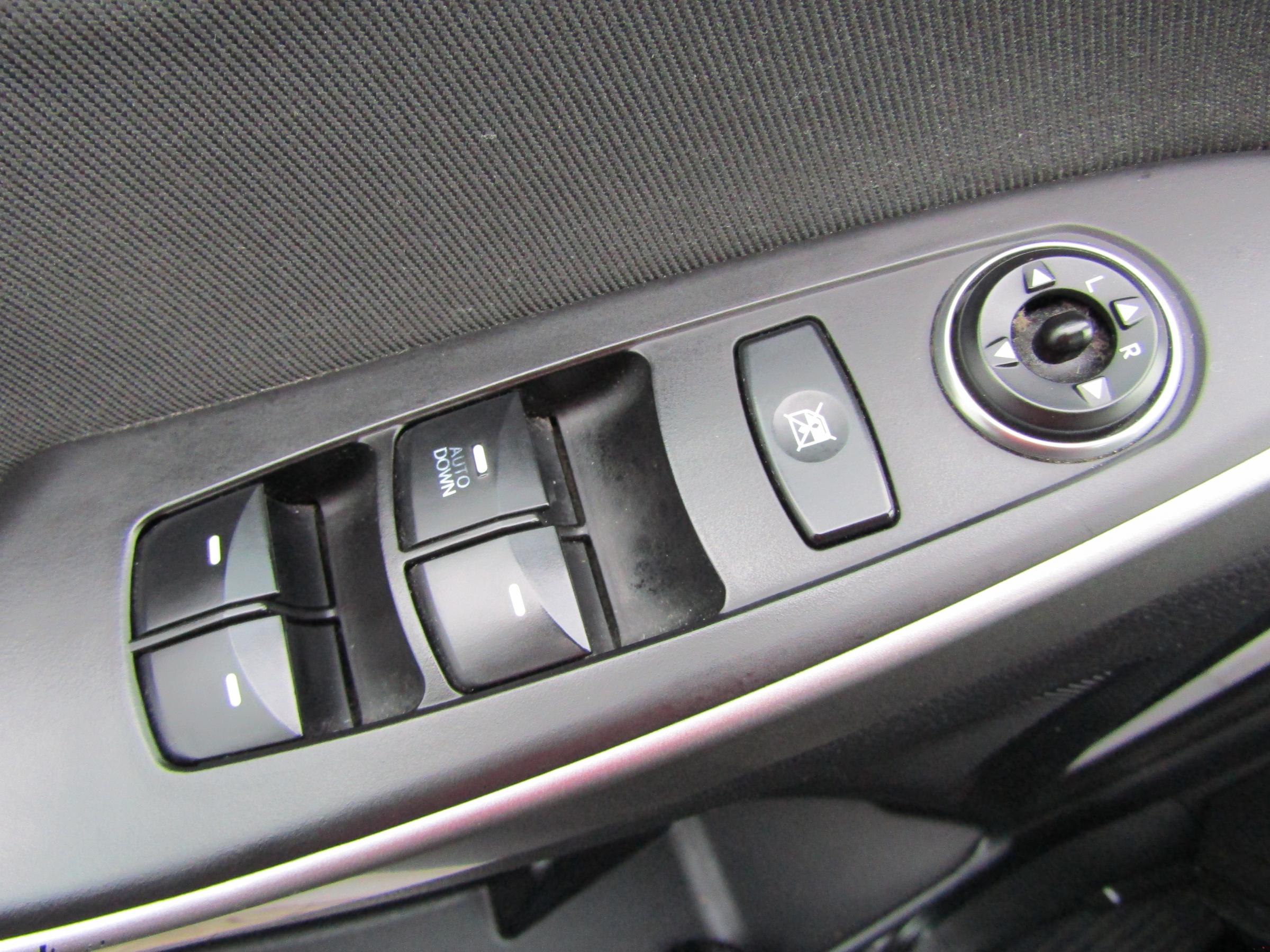 Hyundai i30, 2015 - pohled č. 13