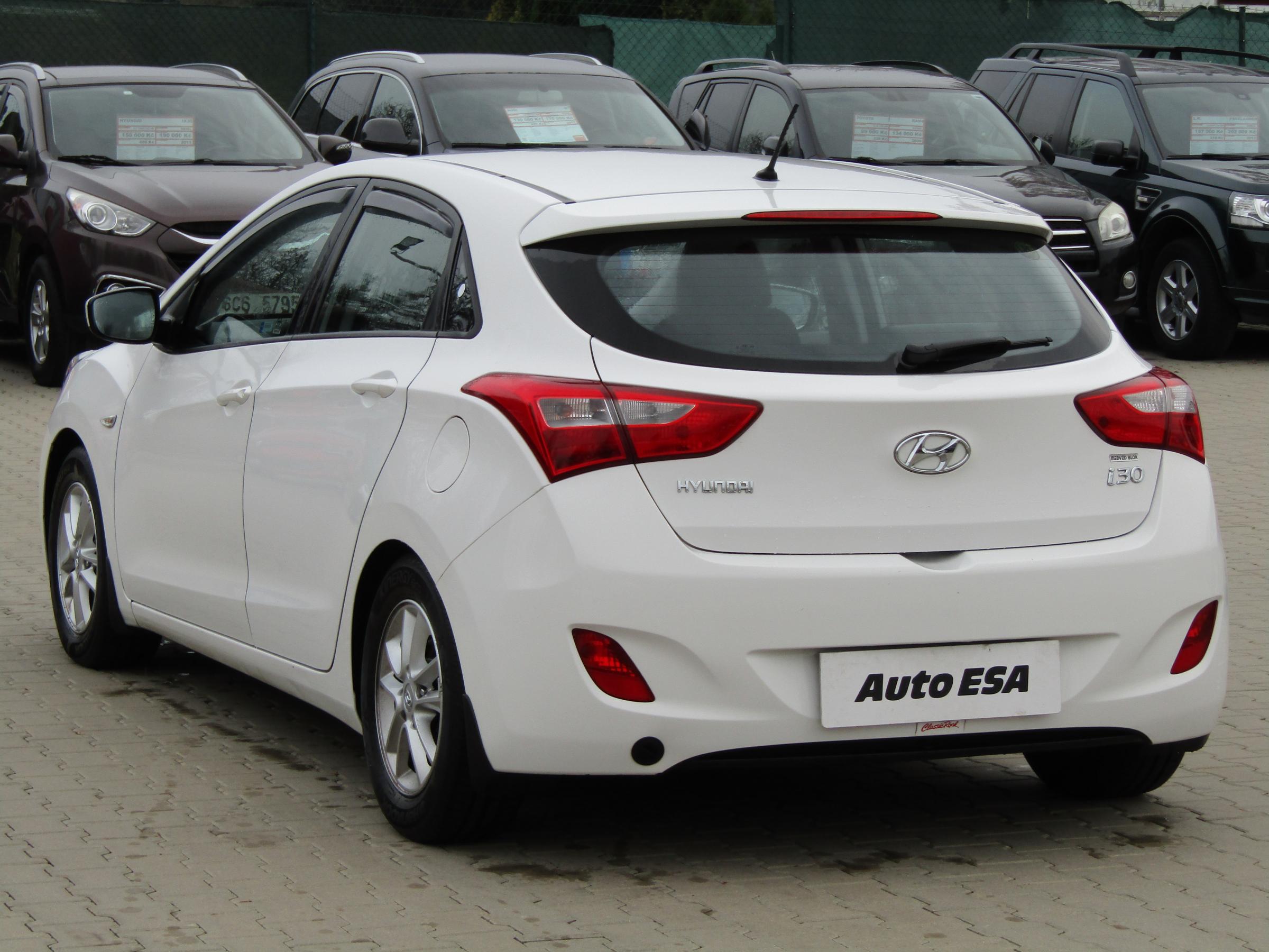 Hyundai i30, 2015 - pohled č. 4
