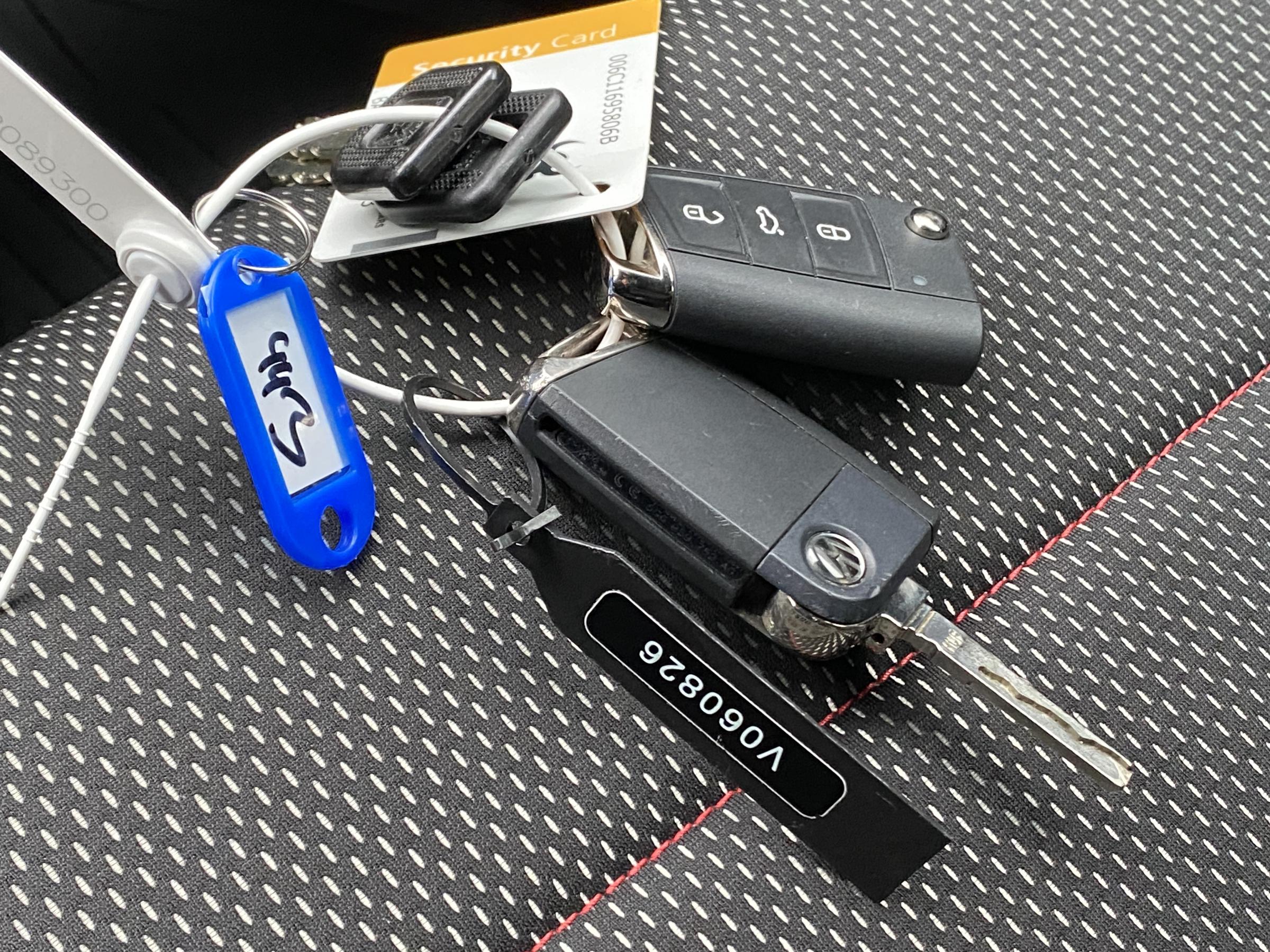 Volkswagen T-Roc, 2018 - pohled č. 18