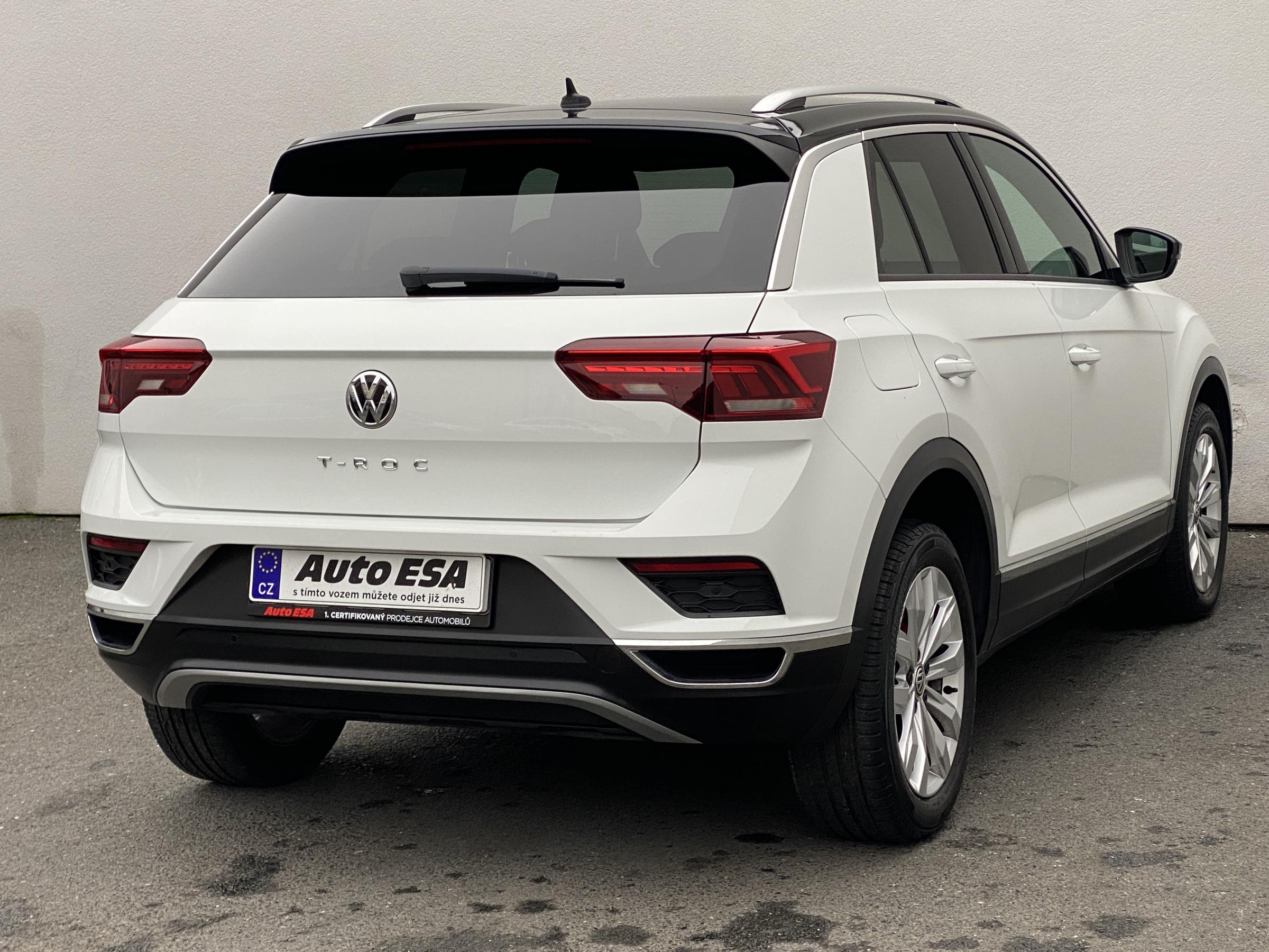 Volkswagen T-Roc, 2018 - pohled č. 4