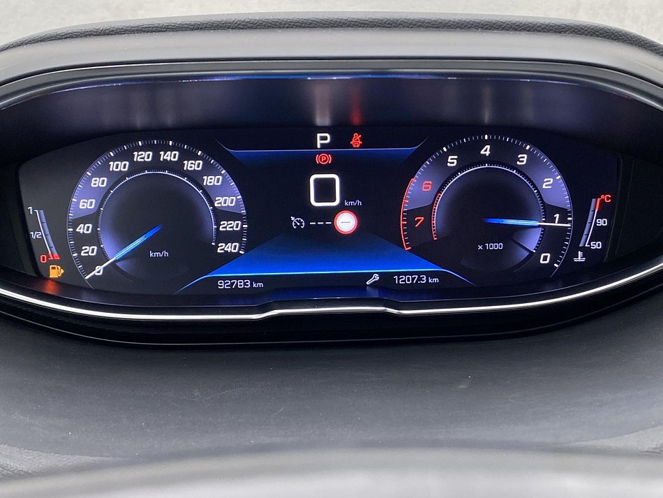 Peugeot 3008 1.2 PT Allure