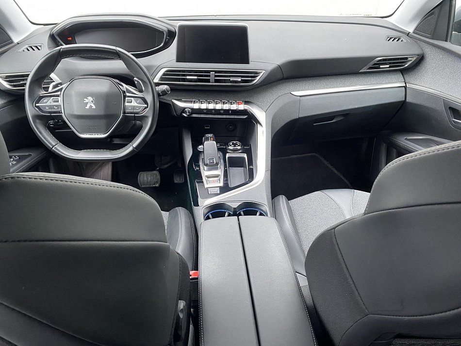 Peugeot 3008 1.2 PT Allure