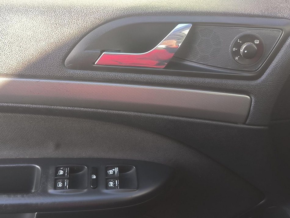 Škoda Octavia II 1.6FSi  Sport