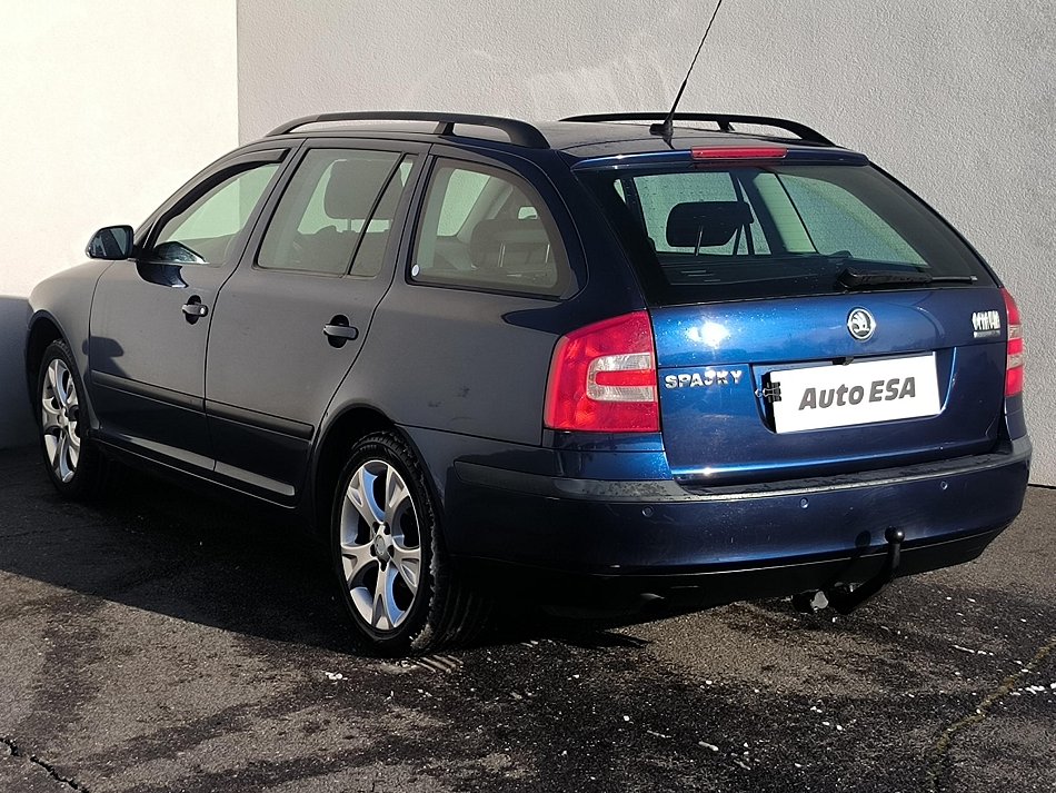 Škoda Octavia II 1.6FSi  Sport