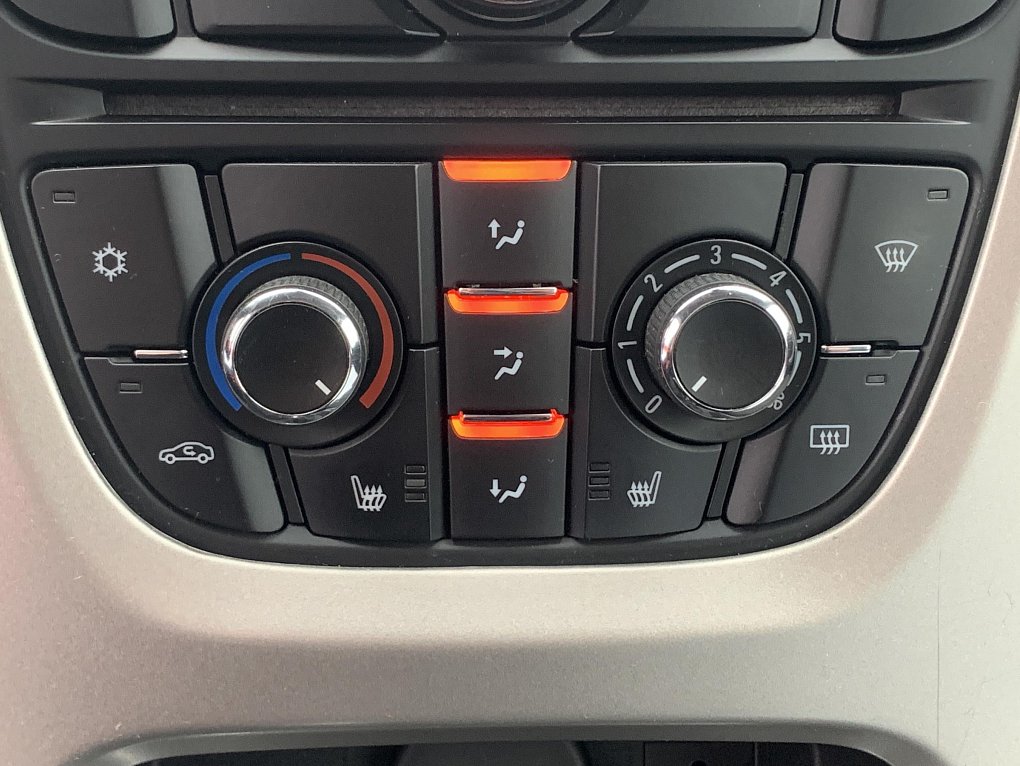 Opel Astra 1.6i  SportTourer