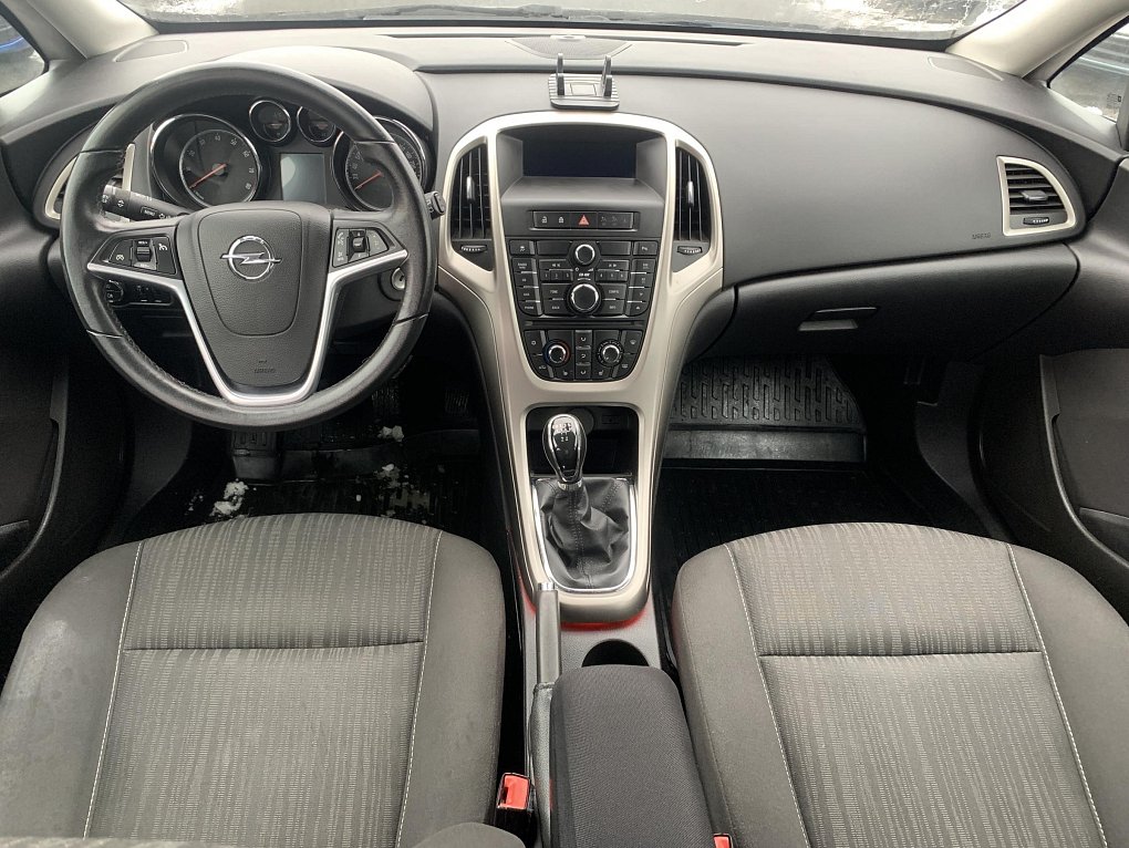 Opel Astra 1.6i  SportTourer