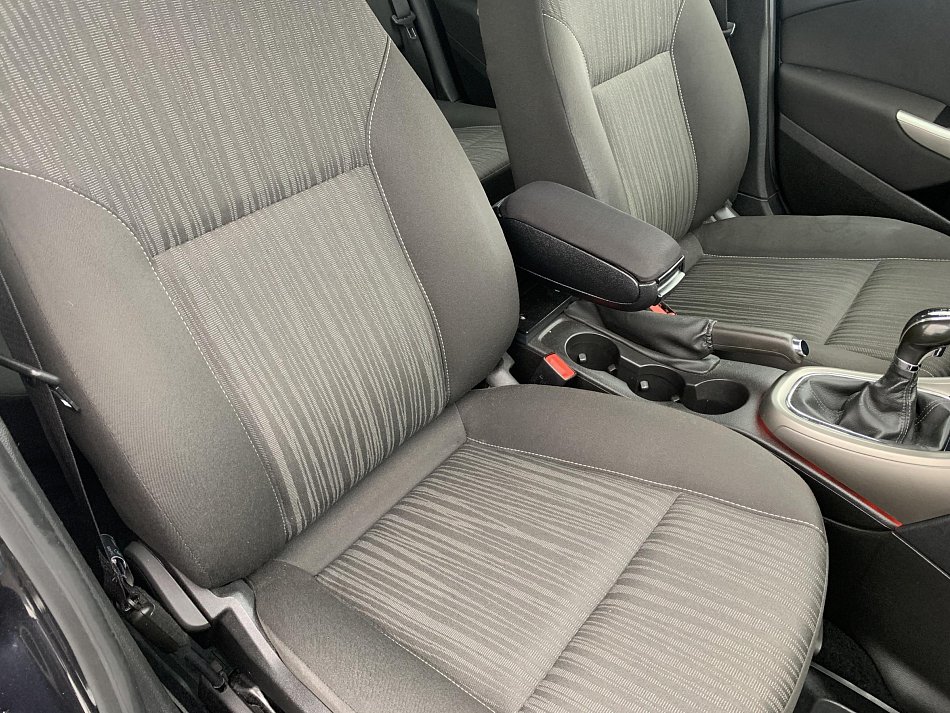 Opel Astra 1.6i  SportTourer