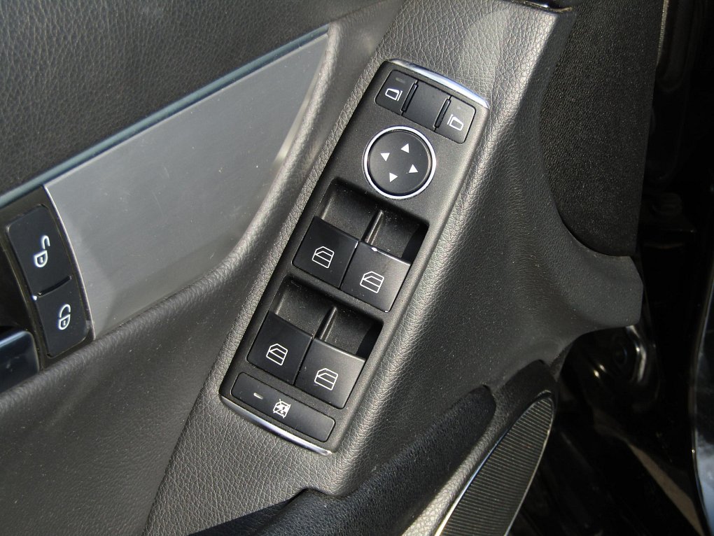 Mercedes-Benz Třída C 1.8K  C180